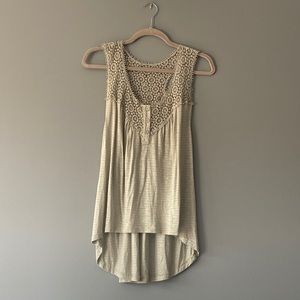 Woman’s Light Green Tank Top